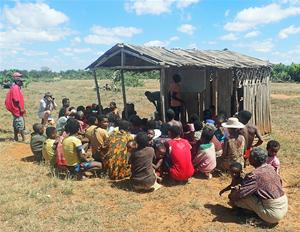 Adult literacy project in Southern Madagascar continues